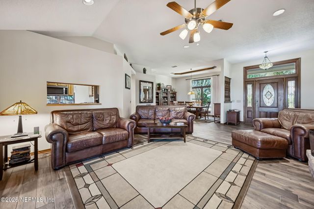 97146 PIRATES POINT Road, Yulee, FL 32097