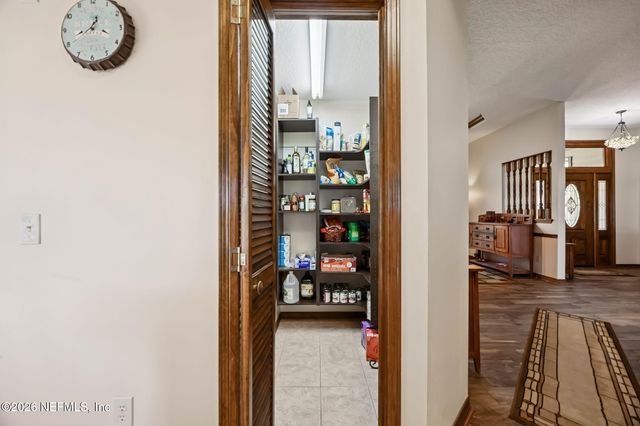 97146 PIRATES POINT Road, Yulee, FL 32097