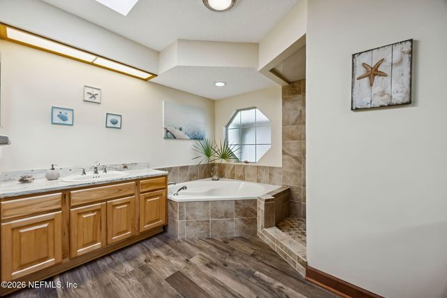 97146 PIRATES POINT Road, Yulee, FL 32097