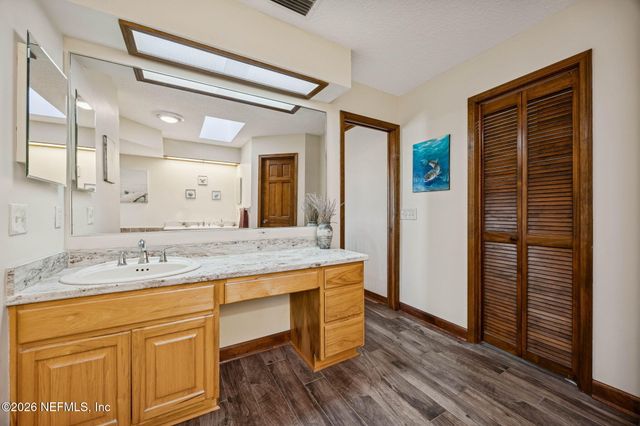 97146 PIRATES POINT Road, Yulee, FL 32097