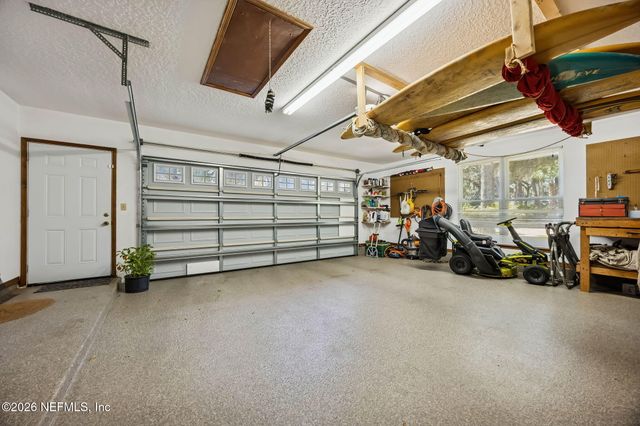 97146 PIRATES POINT Road, Yulee, FL 32097