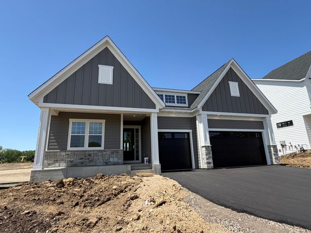 20075 Globe Drive, Lakeville, MN 55044