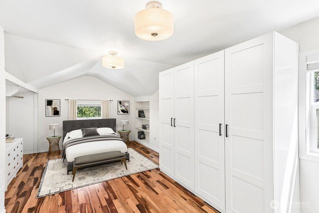 8613 42nd Avenue S, Seattle, WA 98118