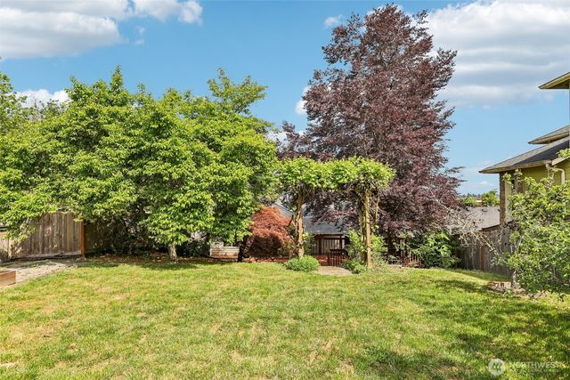 8613 42nd Avenue S, Seattle, WA 98118