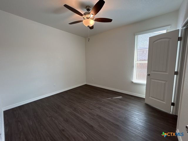 5112 Rose Garden Loop, Killeen, TX 76542
