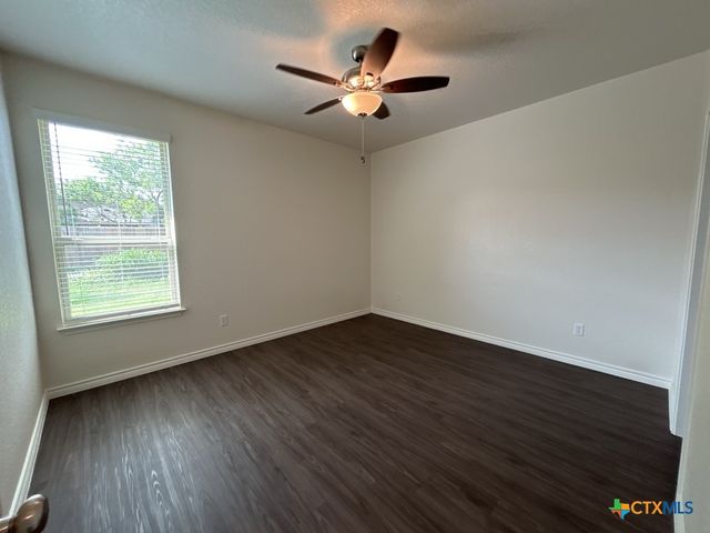5112 Rose Garden Loop, Killeen, TX 76542