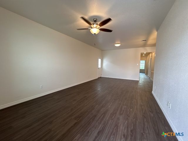 5112 Rose Garden Loop, Killeen, TX 76542