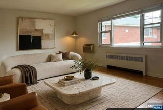 241 Passaic Street 9B, Rochelle Park, NJ 07662