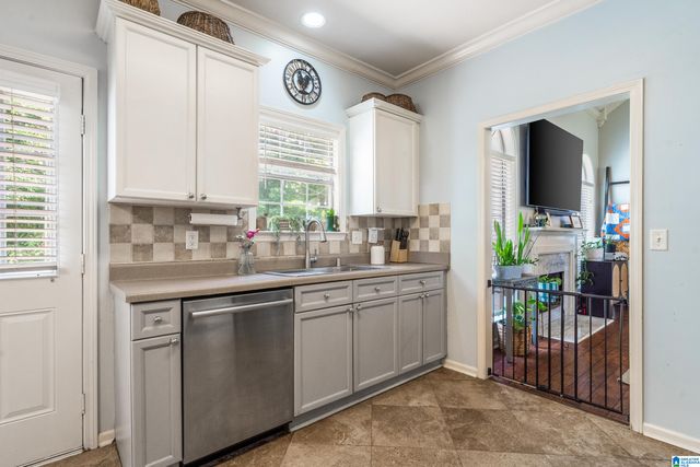 734 SHELBY FOREST TRAIL, Chelsea, AL 35043
