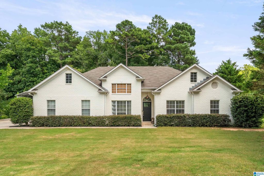 734 SHELBY FOREST TRAIL, Chelsea, AL 35043