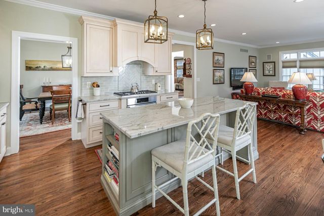 25 GOVERNORS LN, Princeton, NJ 08540