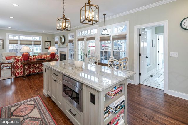 25 GOVERNORS LN, Princeton, NJ 08540