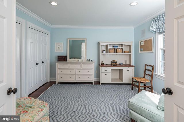 25 GOVERNORS LN, Princeton, NJ 08540