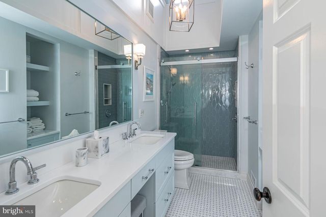 25 GOVERNORS LN, Princeton, NJ 08540