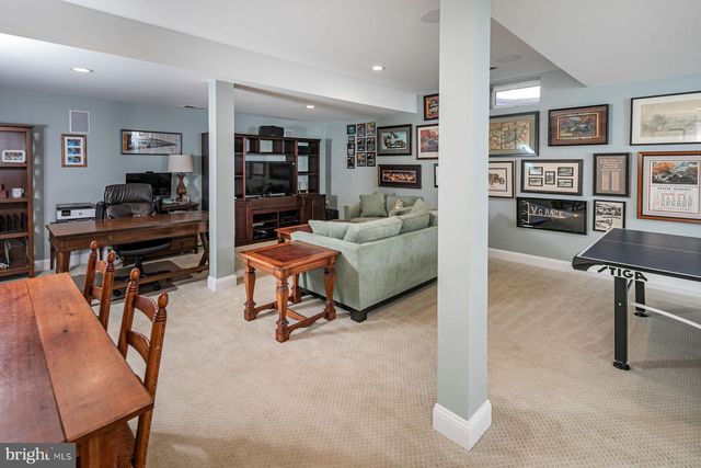 25 GOVERNORS LN, Princeton, NJ 08540