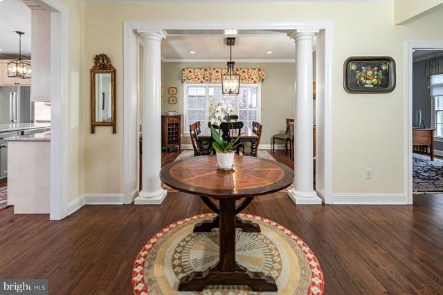 25 GOVERNORS LN, Princeton, NJ 08540