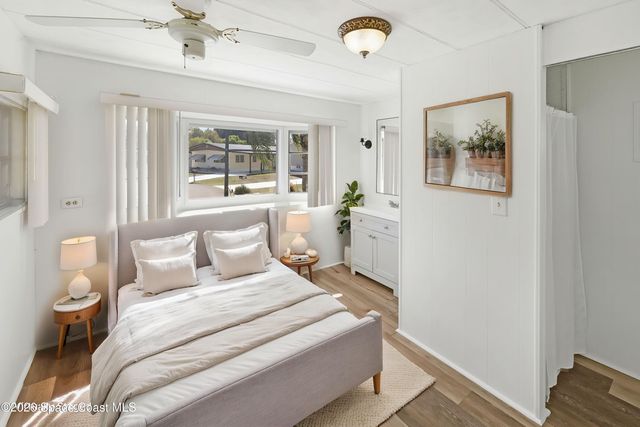 294 Fantasy Court NE, Palm Bay, FL 32907