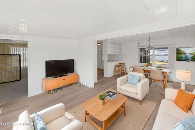 294 Fantasy Court NE, Palm Bay, FL 32907