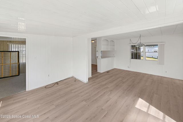 294 Fantasy Court NE, Palm Bay, FL 32907