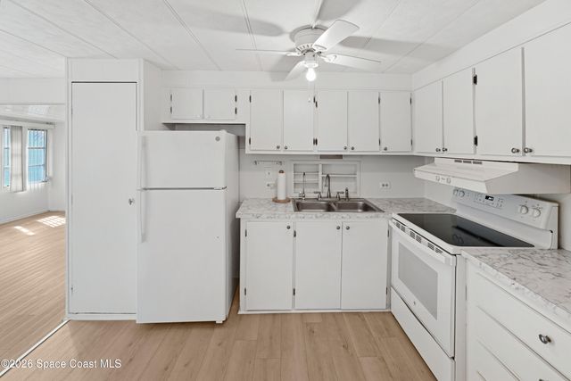 294 Fantasy Court NE, Palm Bay, FL 32907