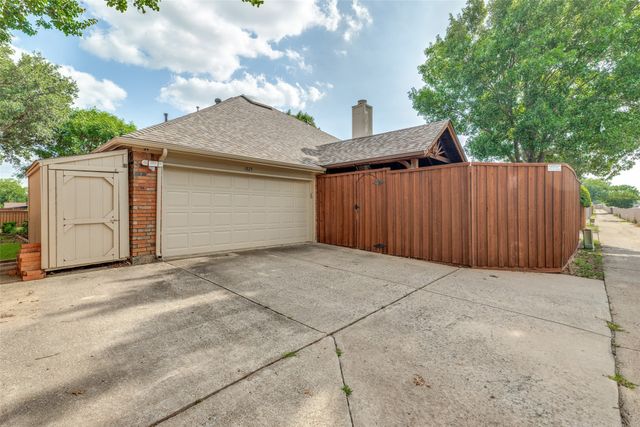 1825 Walters Drive, Plano, TX 75023