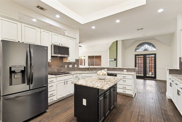 1825 Walters Drive, Plano, TX 75023