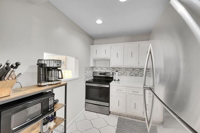 632 Snug Harbor Drive D3, Boynton Beach, FL 33435