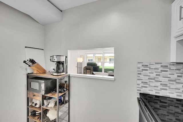 632 Snug Harbor Drive D3, Boynton Beach, FL 33435