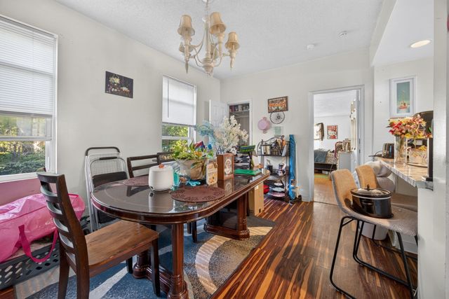 98 Lafayette Park, Lynn, MA 01902