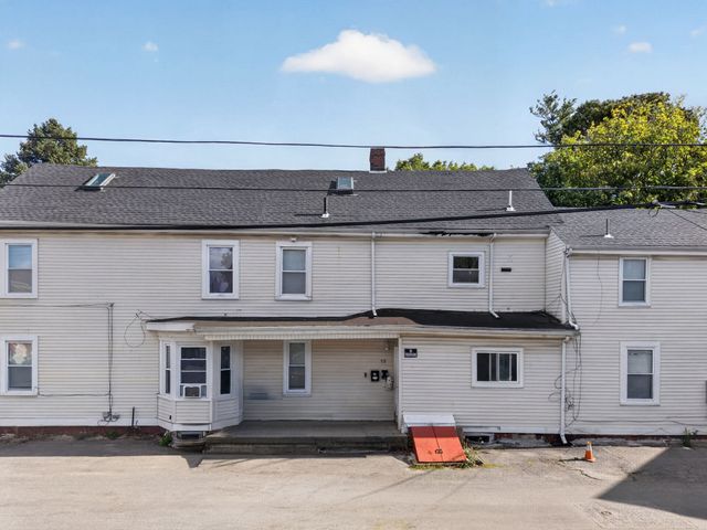 98 Lafayette Park, Lynn, MA 01902