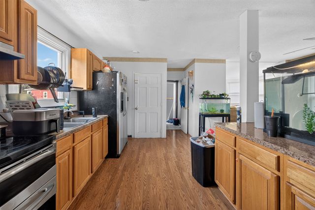 98 Lafayette Park, Lynn, MA 01902