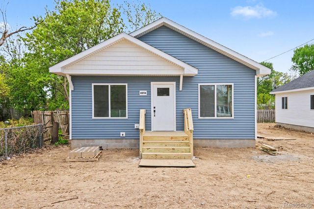 6056 Pearl Street, Burton, MI 48509