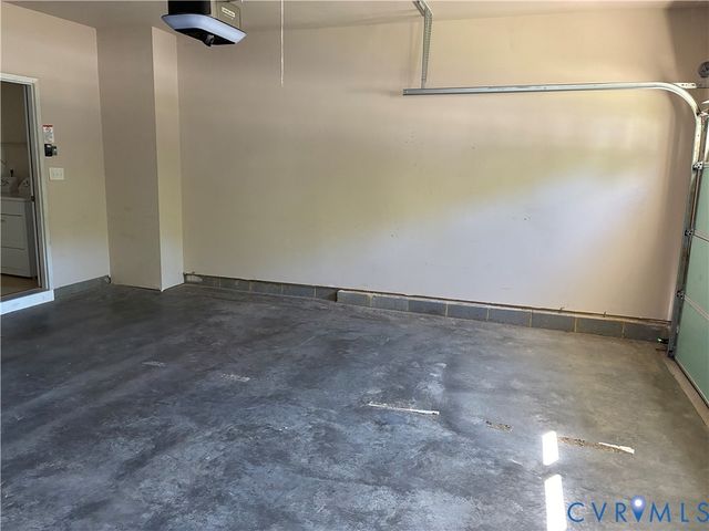 7463 Meadow Haven Cir, Mechanicsville, VA 23111