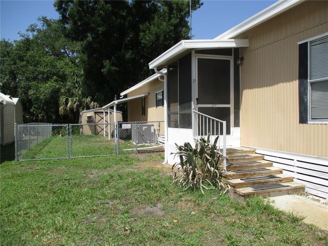 92 ROSALIE OAKS BOULEVARD, Lake Wales, FL 33898