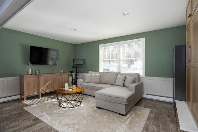 953 Beekman Road, Hopewell Junction, NY 12533