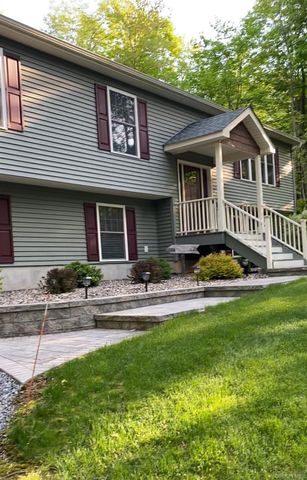 953 Beekman Road, Hopewell Junction, NY 12533