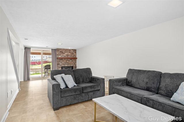 3104 Old Kent Road 26, Kentwood, MI 49512