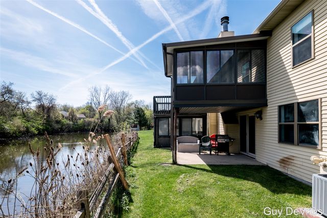 3104 Old Kent Road 26, Kentwood, MI 49512