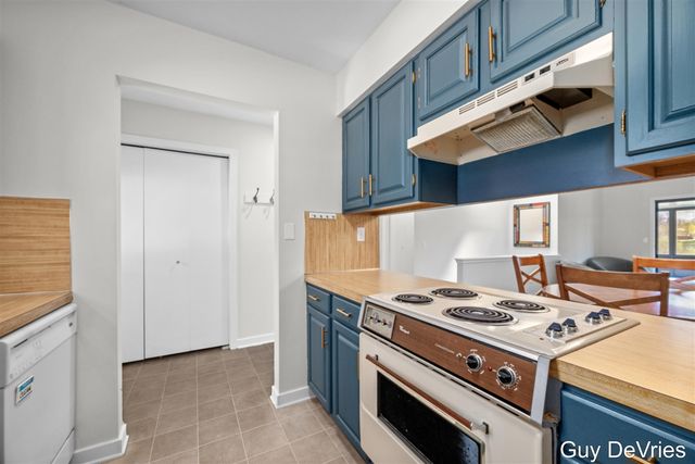 3104 Old Kent Road 26, Kentwood, MI 49512