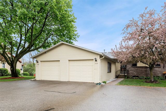 3104 Old Kent Road 26, Kentwood, MI 49512