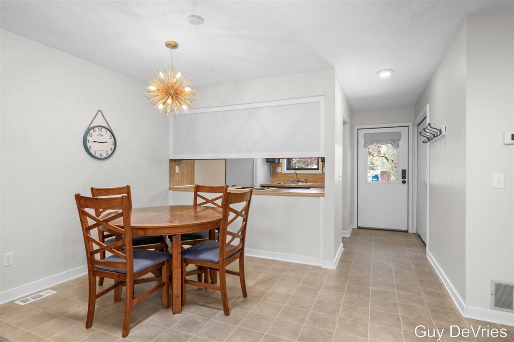 3104 Old Kent Road 26, Kentwood, MI 49512