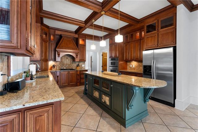 113 Vogel Street NE, Calhoun, GA 30701