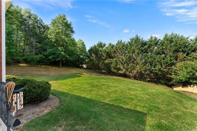 113 Vogel Street NE, Calhoun, GA 30701