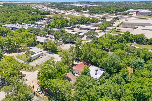 502 Thompson LN, Austin, TX 78742