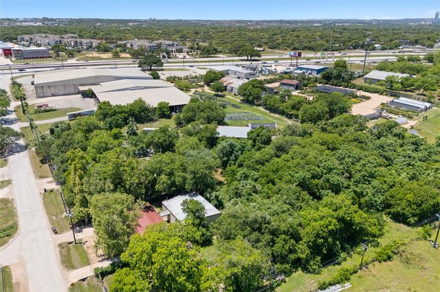 502 Thompson LN, Austin, TX 78742