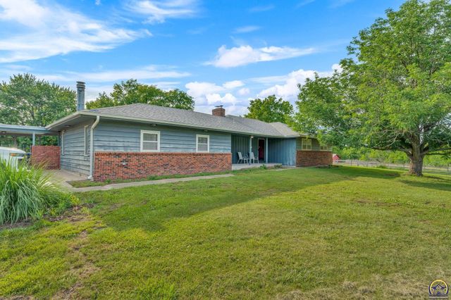2715 SE Downing RD, Topeka, KS 66605