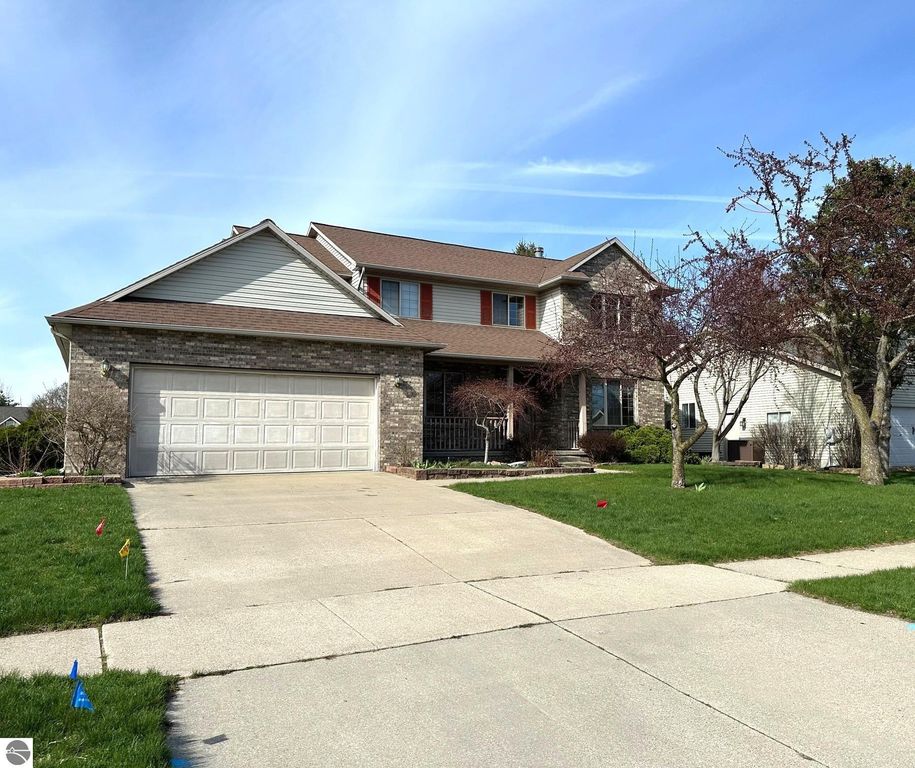 Image 1 of property listing at 1511 Eastpointe Drive, Mt Pleasant, MI 48858