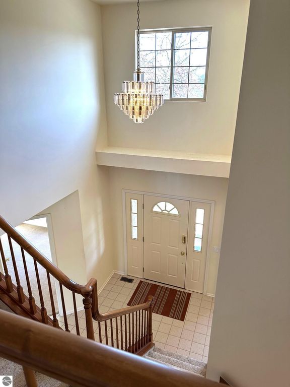 Image 41 of property listing at 1511 Eastpointe Drive, Mt Pleasant, MI 48858