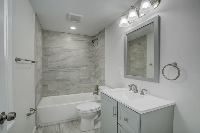 930 York Street, Covington, KY 41011