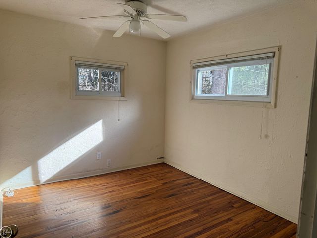 1460 Gravel Ridge Drive, Rochester Hills, MI 48307